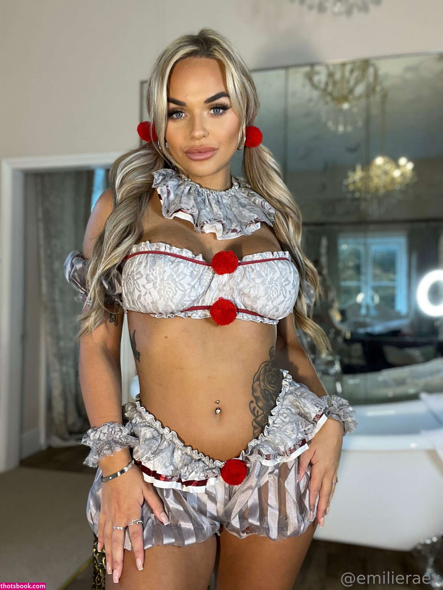 emilieraex Photo #43