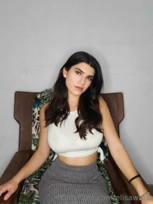 Outrageouscheeka Photo #3