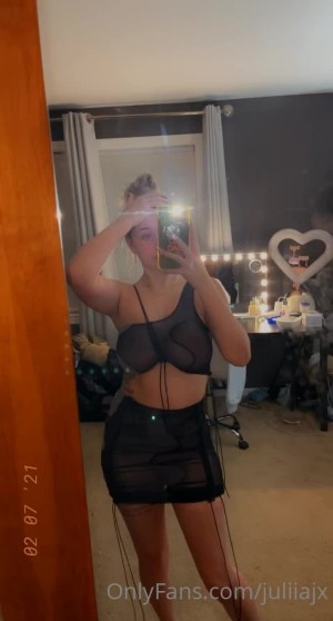 Juliiajx Photo #35