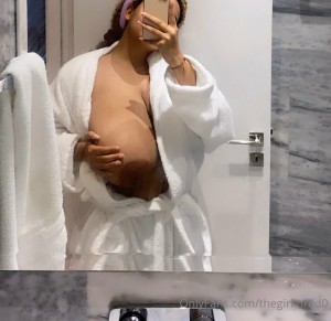 Thegirlinred0 Photo #49