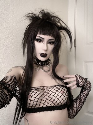 Gremlynne Photo #362