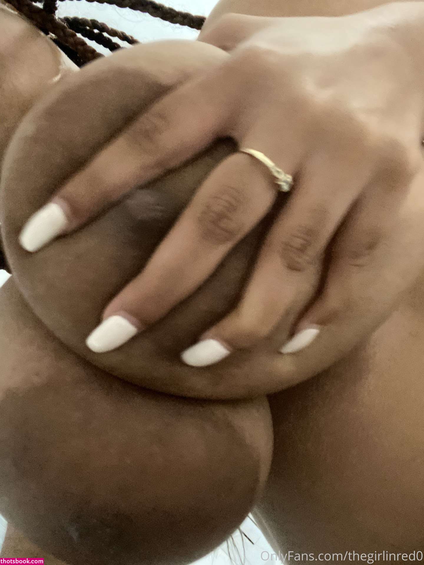 Thegirlinred0 Photo #102