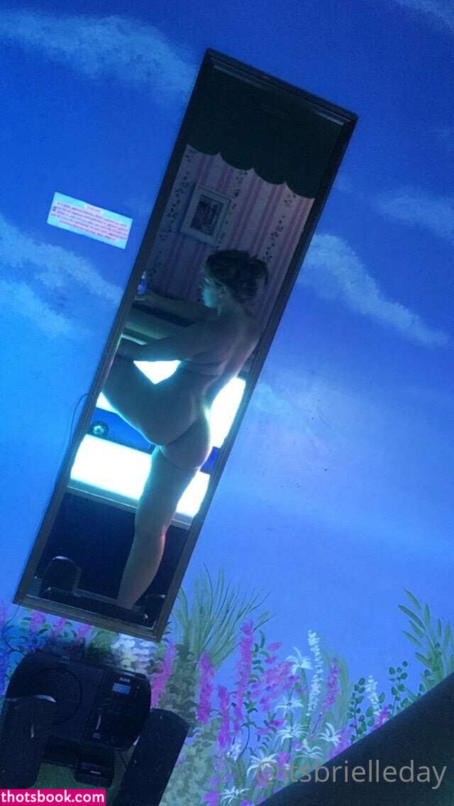 Brielle Day Photo #29