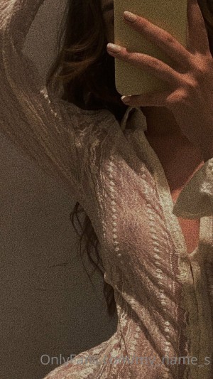 petitesofi Photo #96