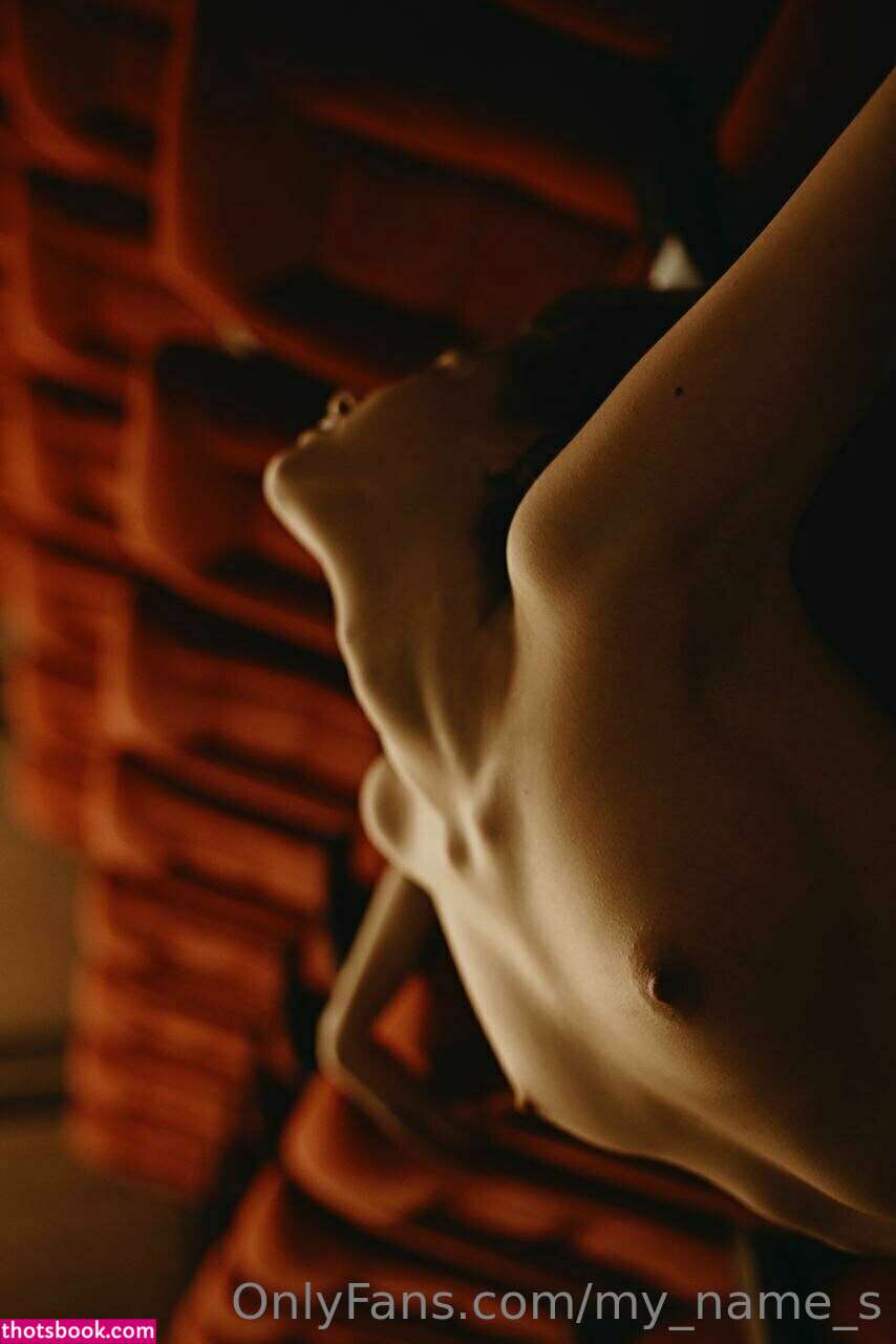 petitesofi Photo #138