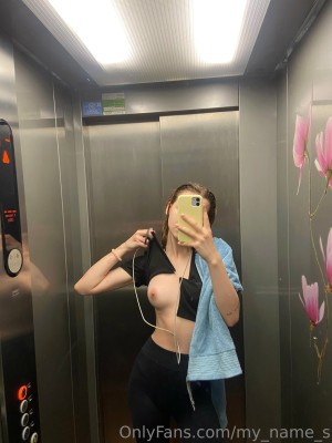 petitesofi Photo #143