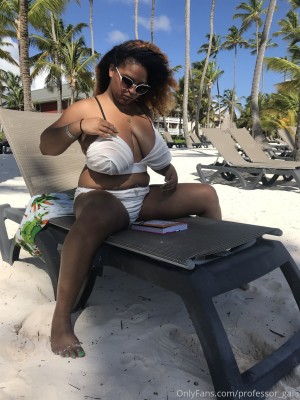 Professor Gaia Photo #47