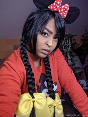 Professor Gaia Photo #70