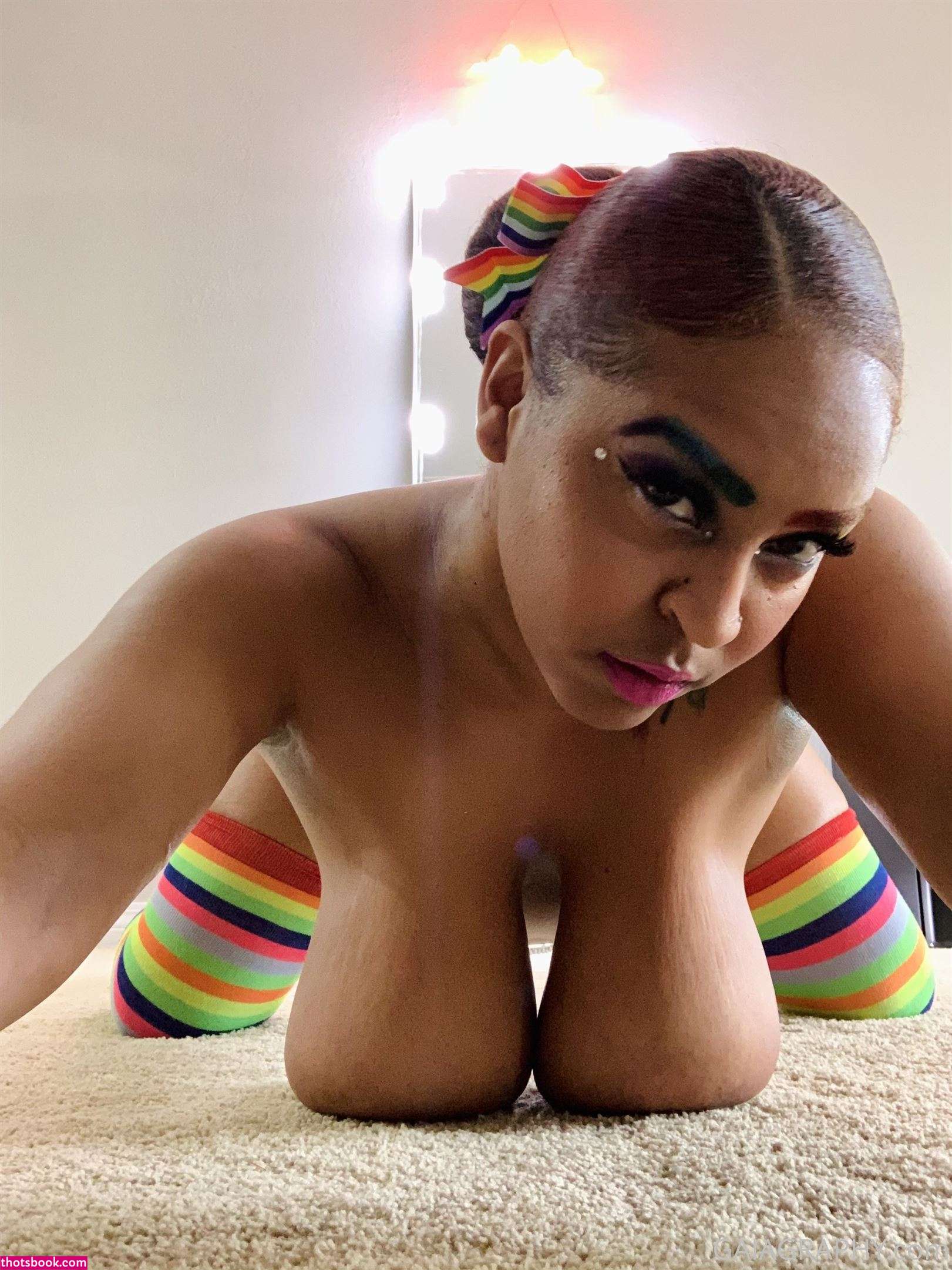 Professor Gaia Photo #133