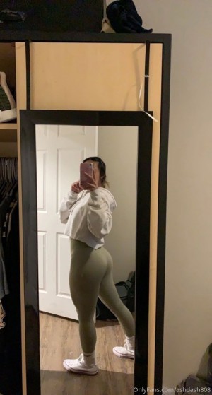 Lori Tungpalan Photo #3