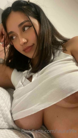 Soylaura33 Photo #18