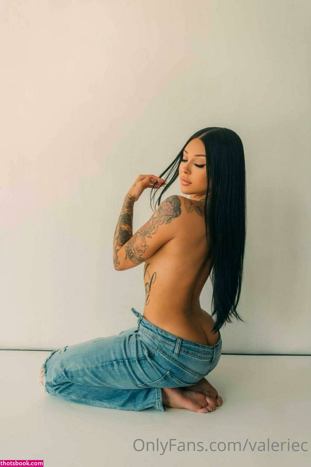 Valerie Cossette Photo #69