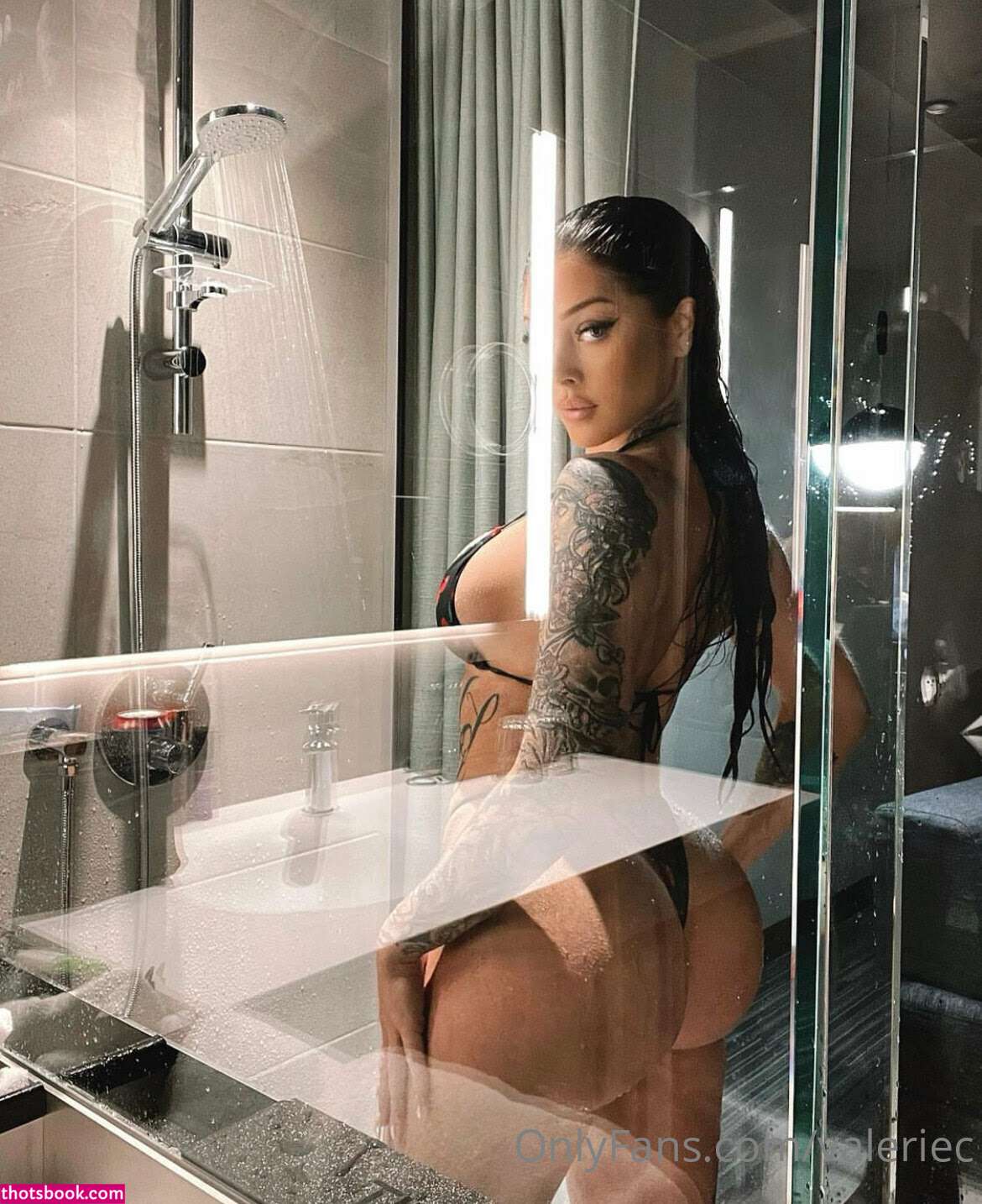 Valerie Cossette Photo #107