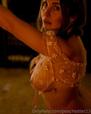 peachletter23 Photo #86