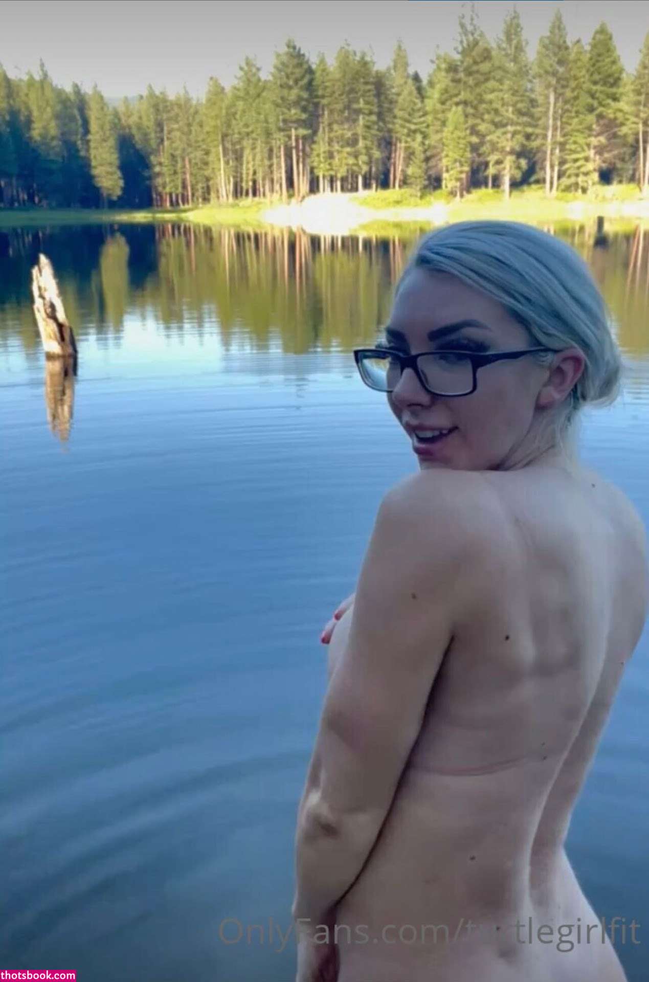 Turtlegirlfit Photo #14