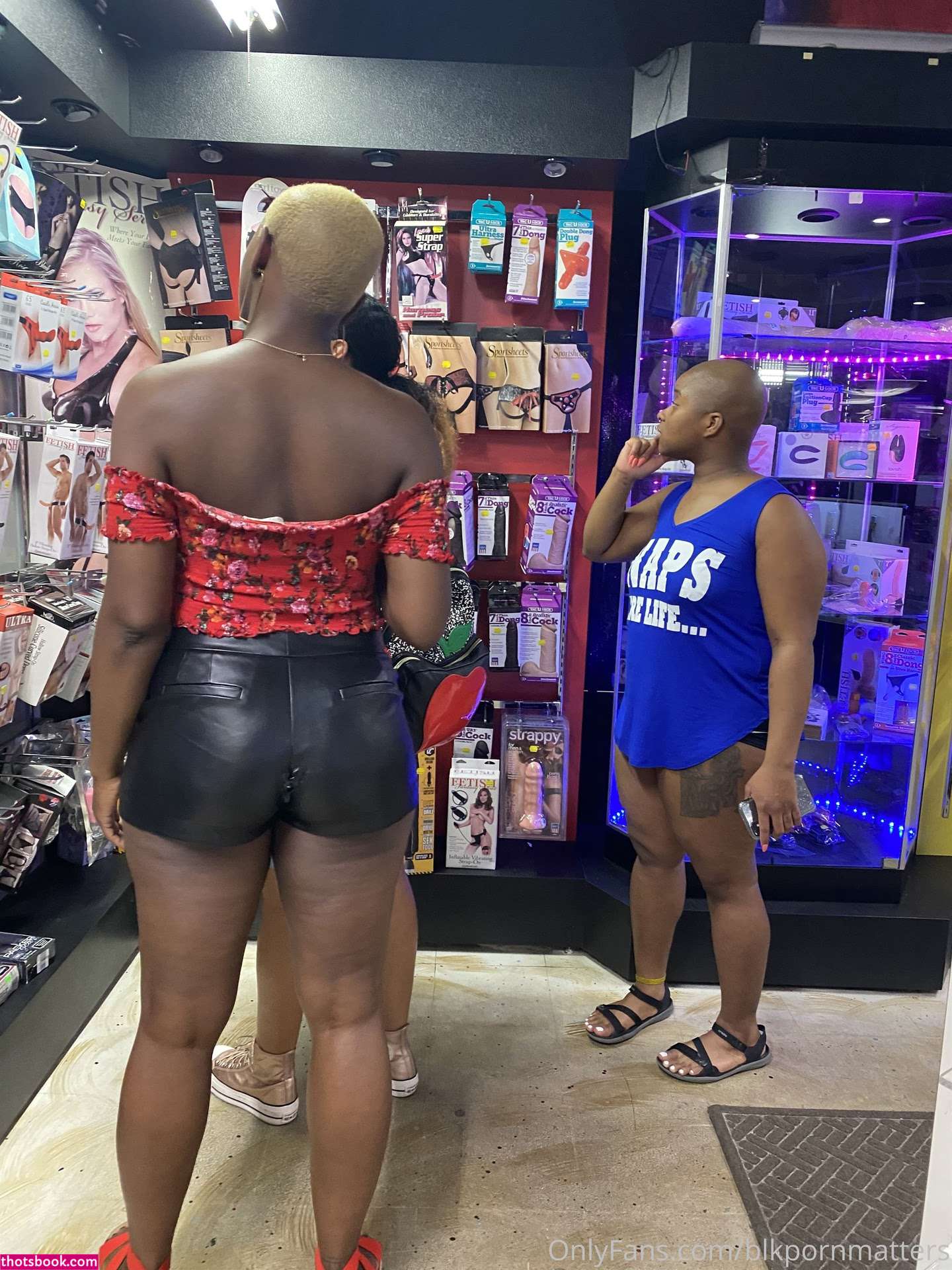 Professor Gaia Photo #145