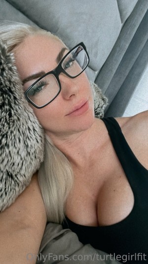 Turtlegirlfit Photo #78