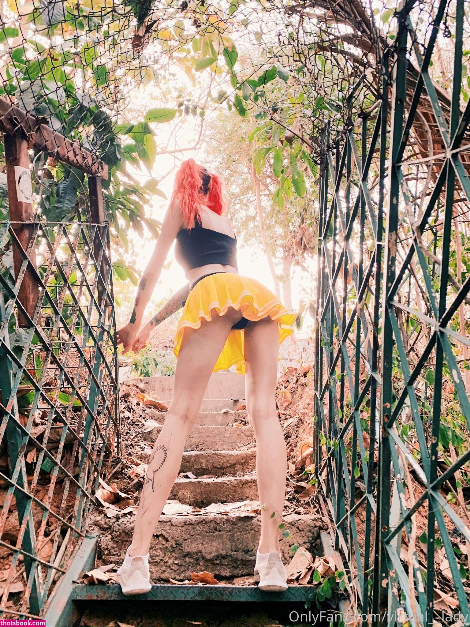 Virtual Lady Photo #104