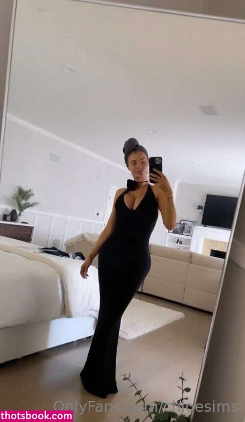 Chloe Sims Photo #37