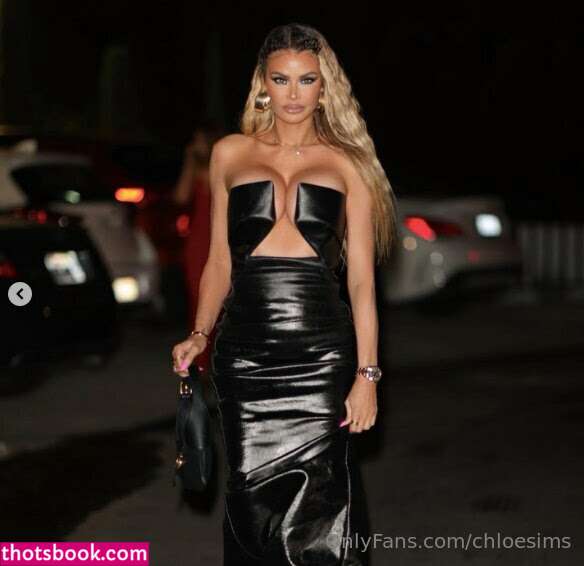 Chloe Sims Photo #57