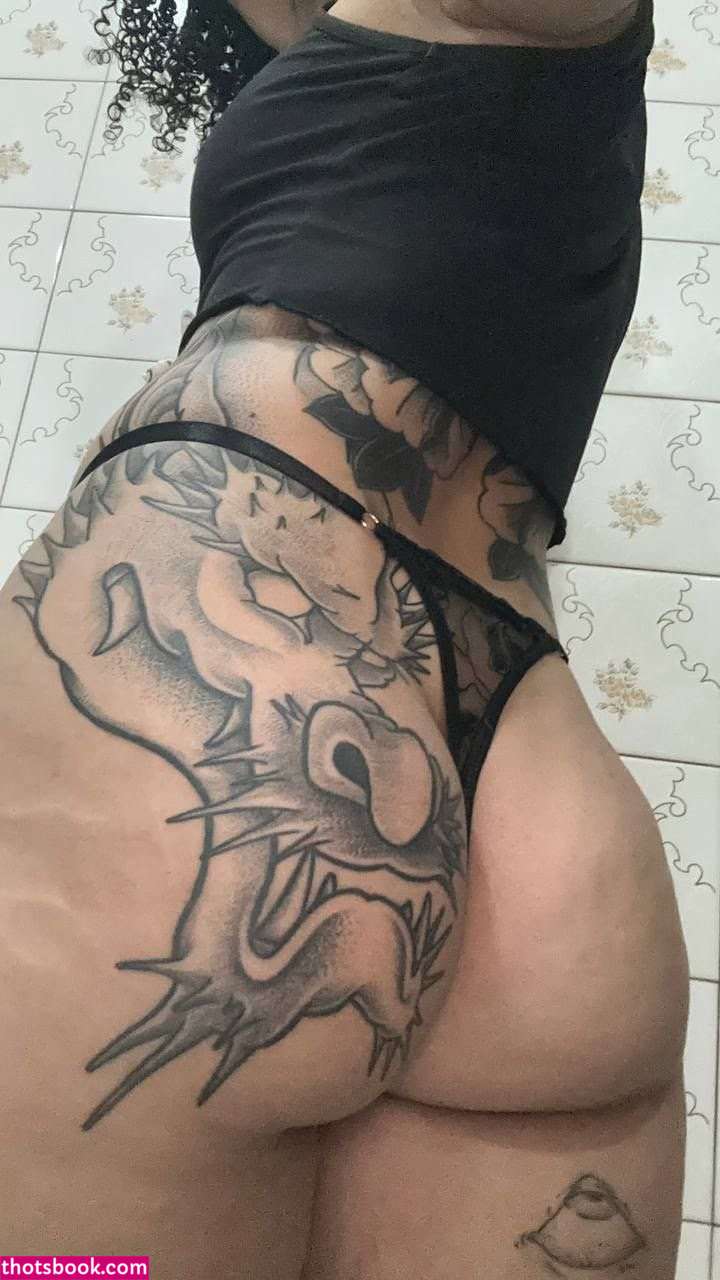 Kembly Guerrero Photo #26