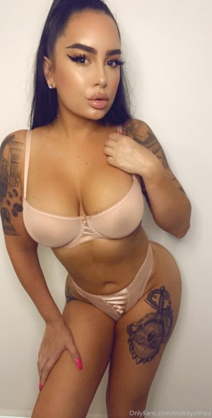 lindseyalthea Photo #17