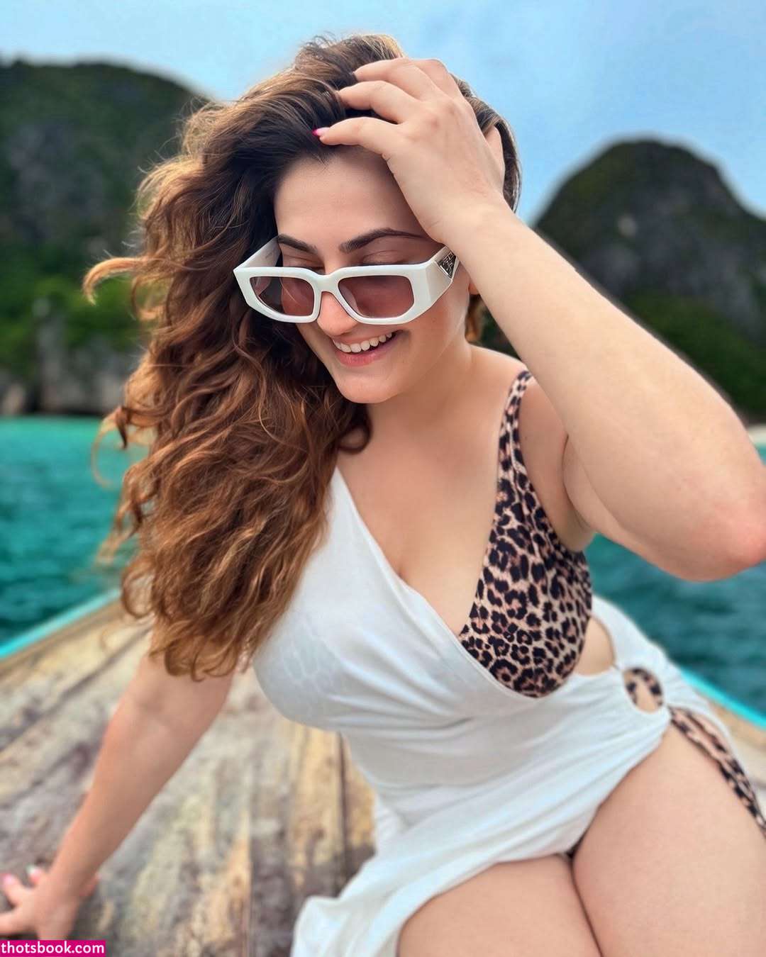 Shivaleeka Oberoi Photo #22