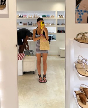 Ella Mendelsohn Photo #62