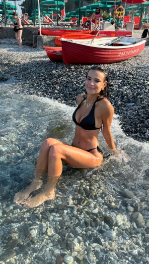 Ella Mendelsohn Photo #69