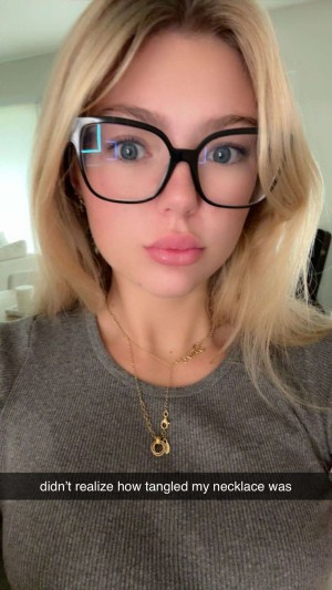 Hailey Sigmond Photo #59