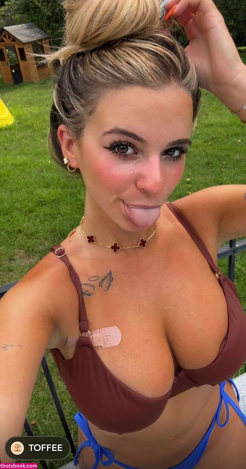 Kaitlyn Krems Photo #650