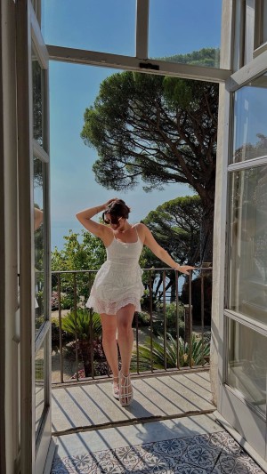 Julia Psuik Photo #8