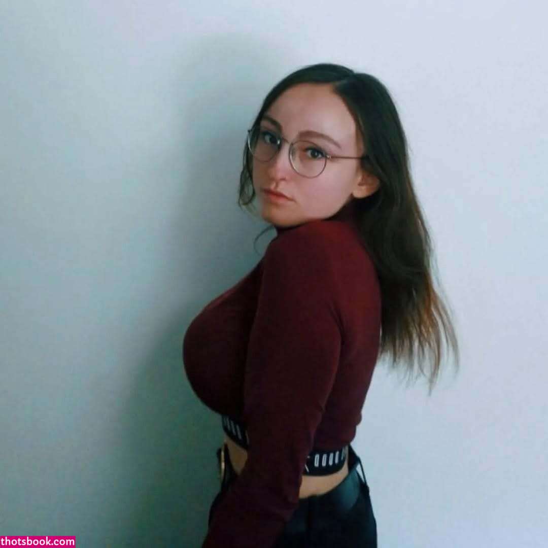 Oryvllmiee Photo #29