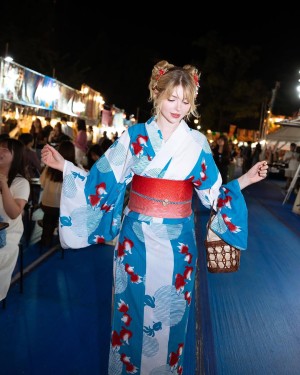 Peachmilky Photo #44