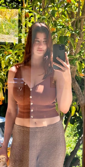 Sarah Mcdaniel Photo #108