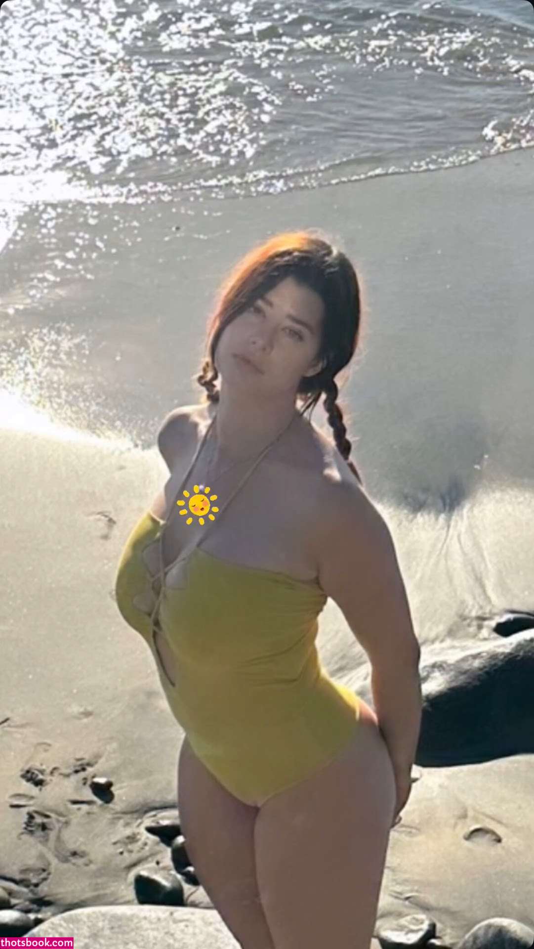 Sarah Mcdaniel Photo #118