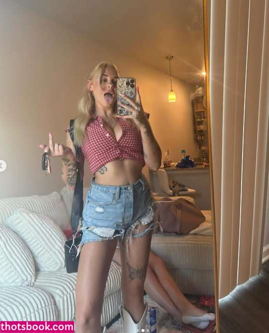 Sophie Riedemann Photo #107