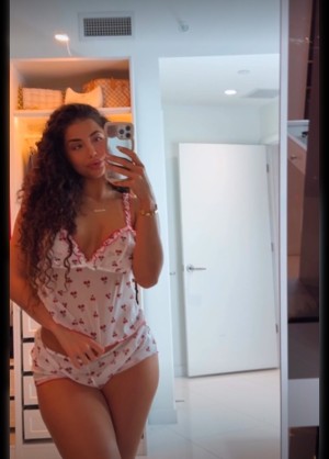 Thalia Matos Photo #154