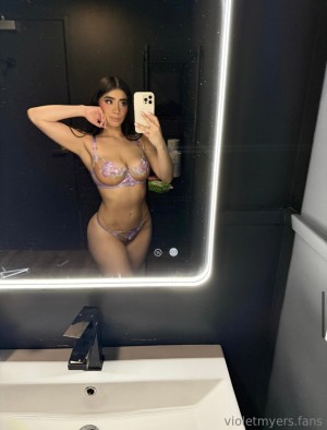 Violet Myers Photo #685