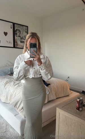 Breckie Hill Photo #676