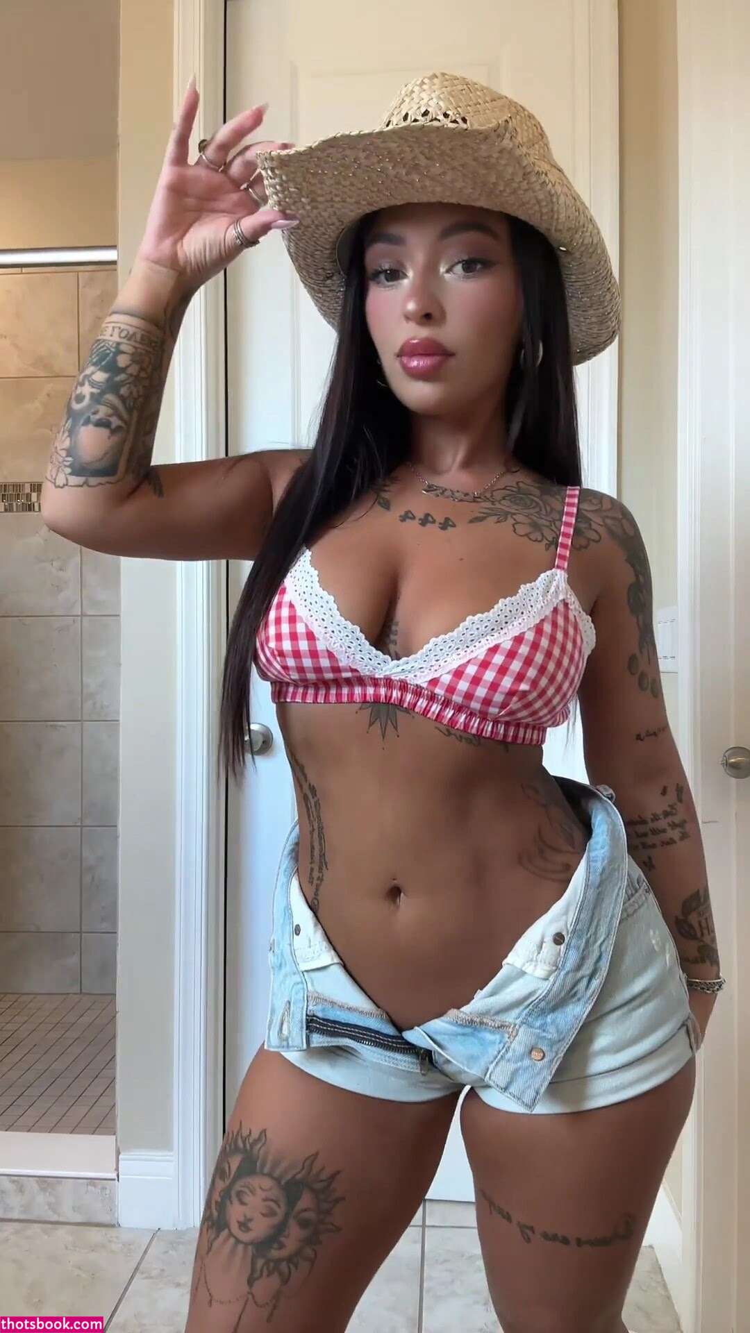 Danielle Cohn Photo #198