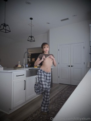 Kittyxkum Photo #1280