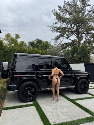 Victoria Nguyen Photo #365