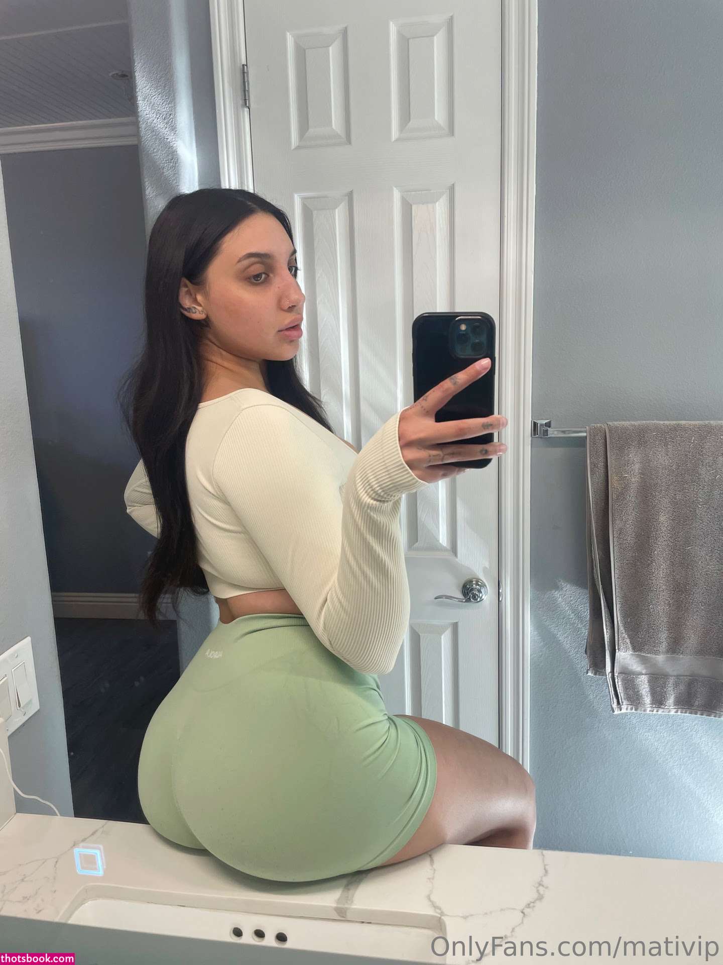 Zara Jordan Photo #28