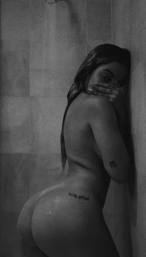 agathaacrr Photo #11