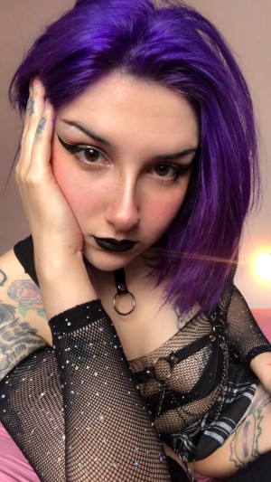 Darkdeepviolet Photo #3