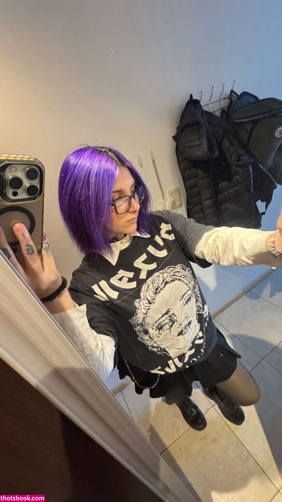 Darkdeepviolet Photo #12