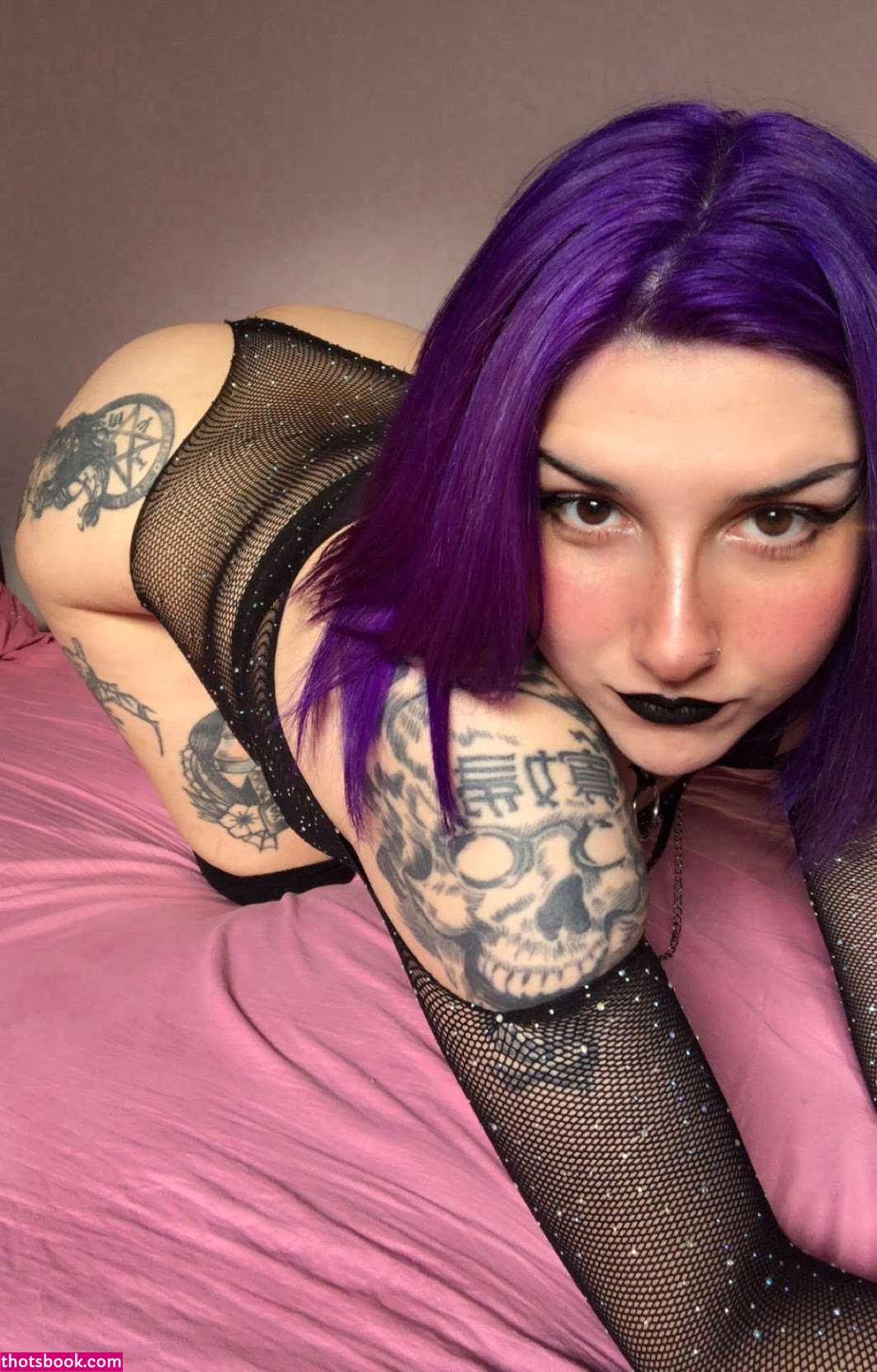 Darkdeepviolet Photo #15