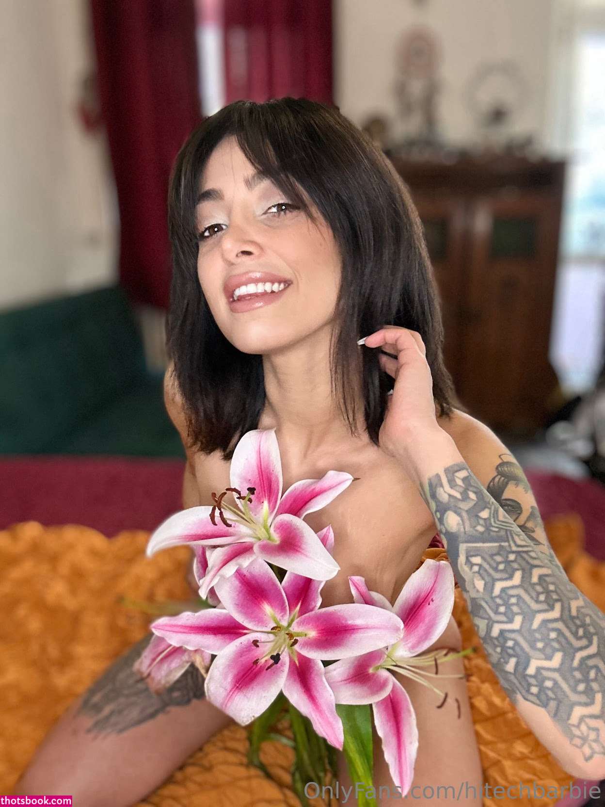 hitechbarbie Photo #1