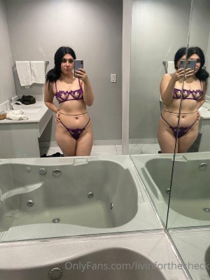 Joanna Keefe Photo #10